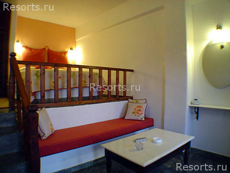 Ira Hotel 11